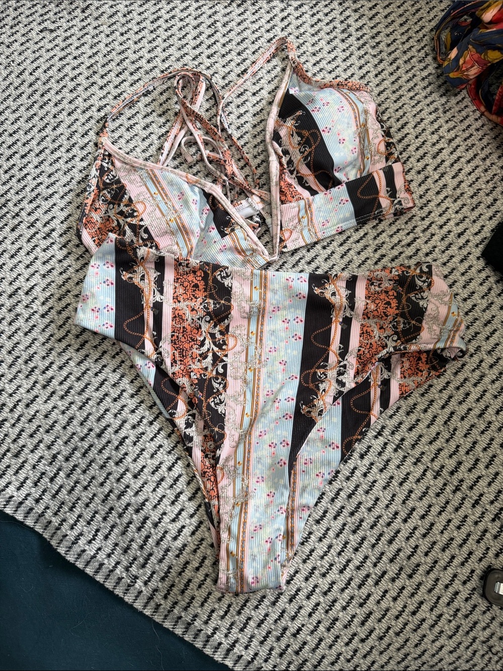 Zaful Pink Black Blue Floral Print Bikini Set
